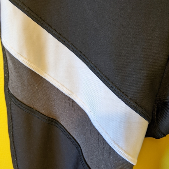 Under armour tights - Picture 3 of 5